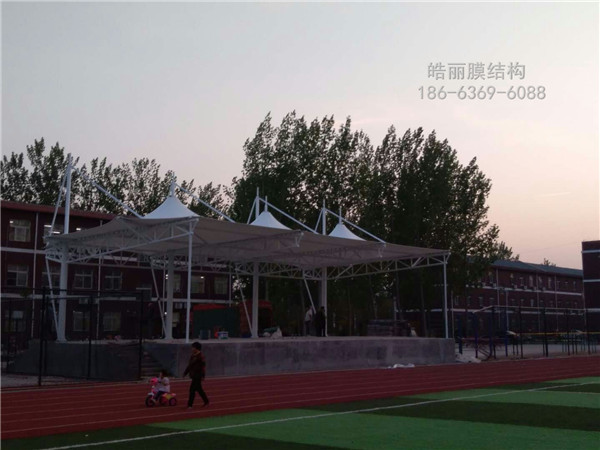 菏泽引马镇中学膜结构看台